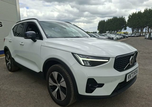 Volvo XC40 T4 Recharge 10.7Kwh Plus White