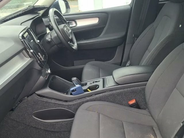 Volvo XC40 T3 Momentum Suv EF70XTC Blue #3