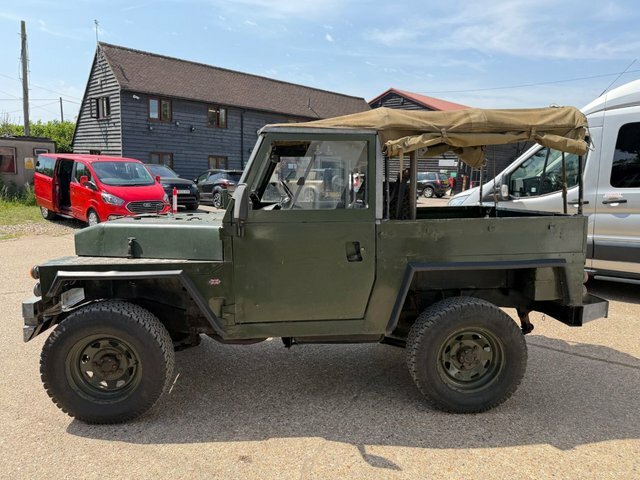 Land Rover Lightweight Suv Green #3