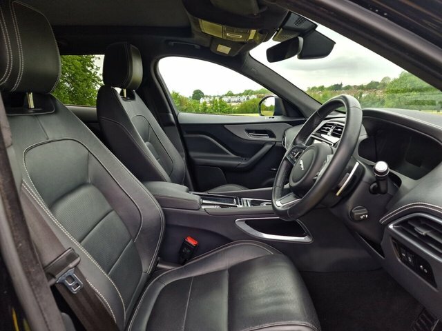 Jaguar F-Pace D180 Chequered Flag Suv HF70TMY Black #6