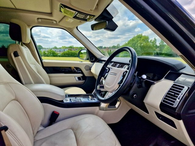 Land Rover Range Rover Sd V6 Vogue Suv YC69VZG Blue #6