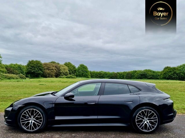 Porsche Taycan Plus 93.4Kwh Sport Turismo LV72UFS Black #3