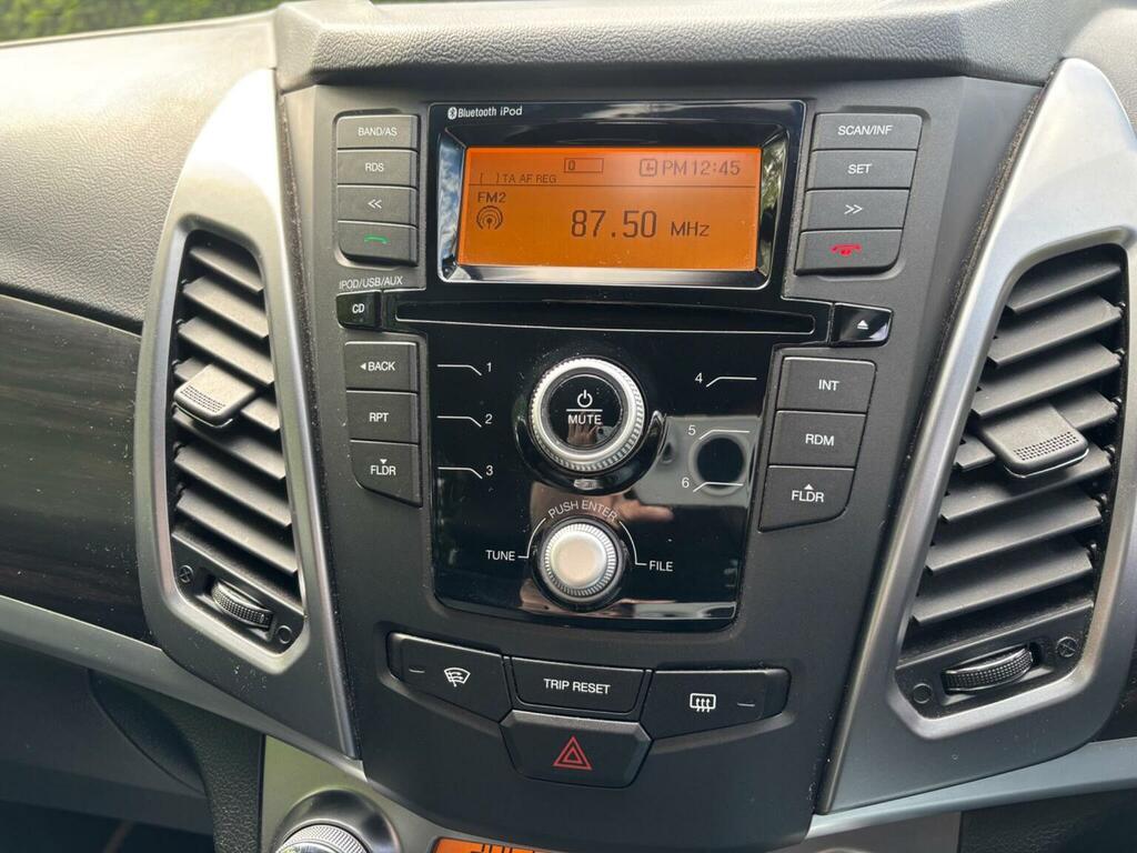 SsangYong Korando 4X4 2.0D 60Th White #28