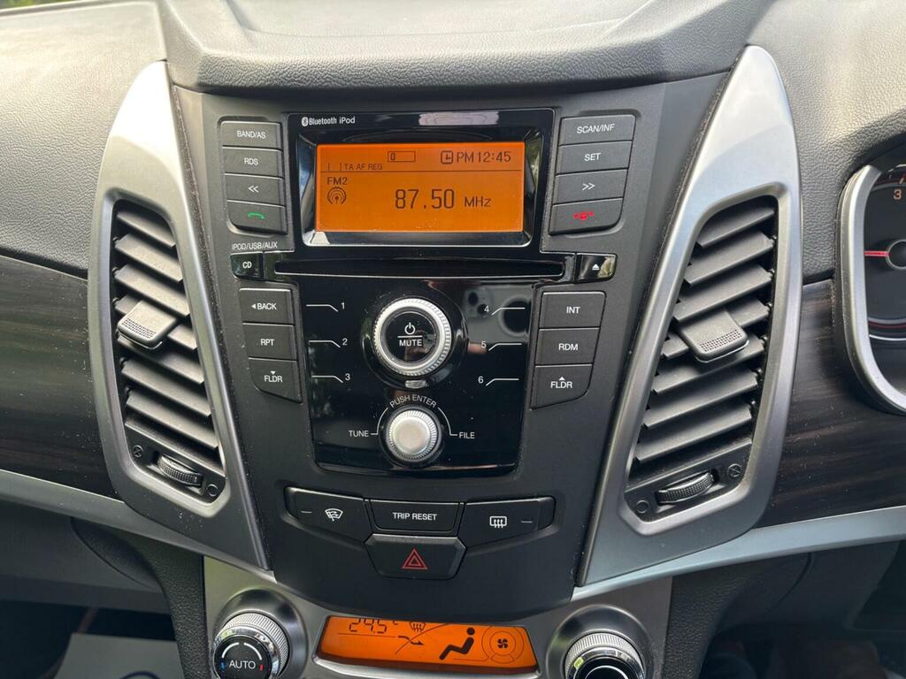 SsangYong Korando 4X4 2.0D 60Th White #30
