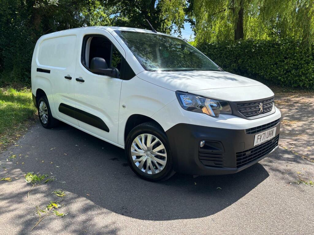 Peugeot Partner 1.5 Bluehdi 950 Professional Long Panel Van Lwb Eu FY71UKN White #2