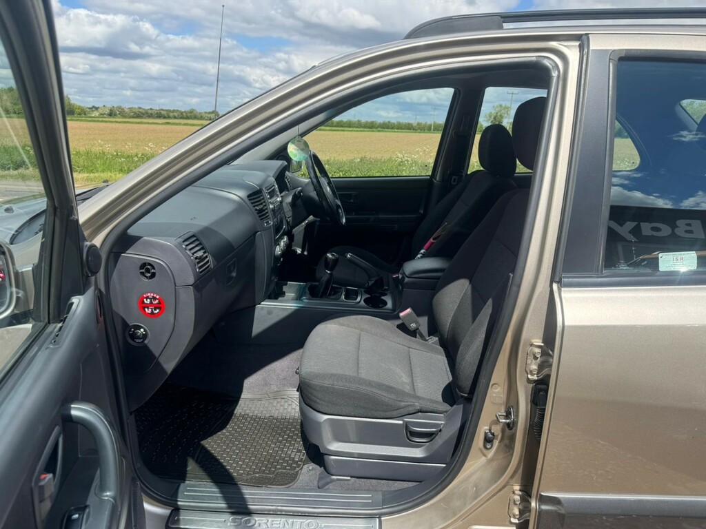 Kia Sorento 2.5 Crdi Xe Black #19