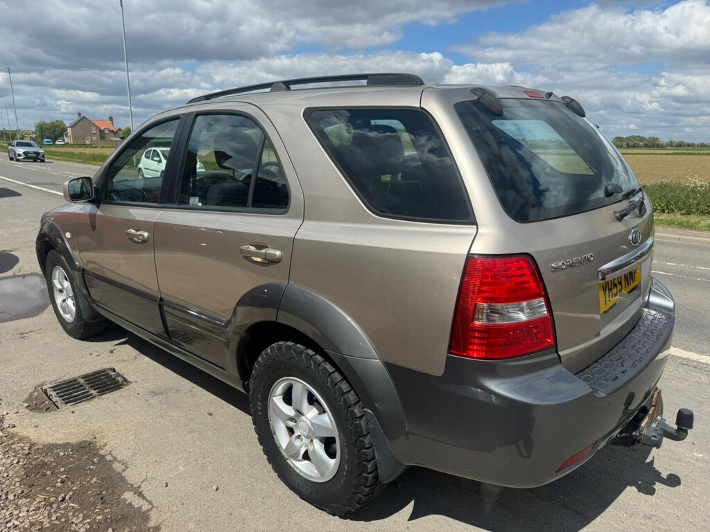 Kia Sorento Suv 2.5 Crdi Xe 2009 YH59NMF Beige #3