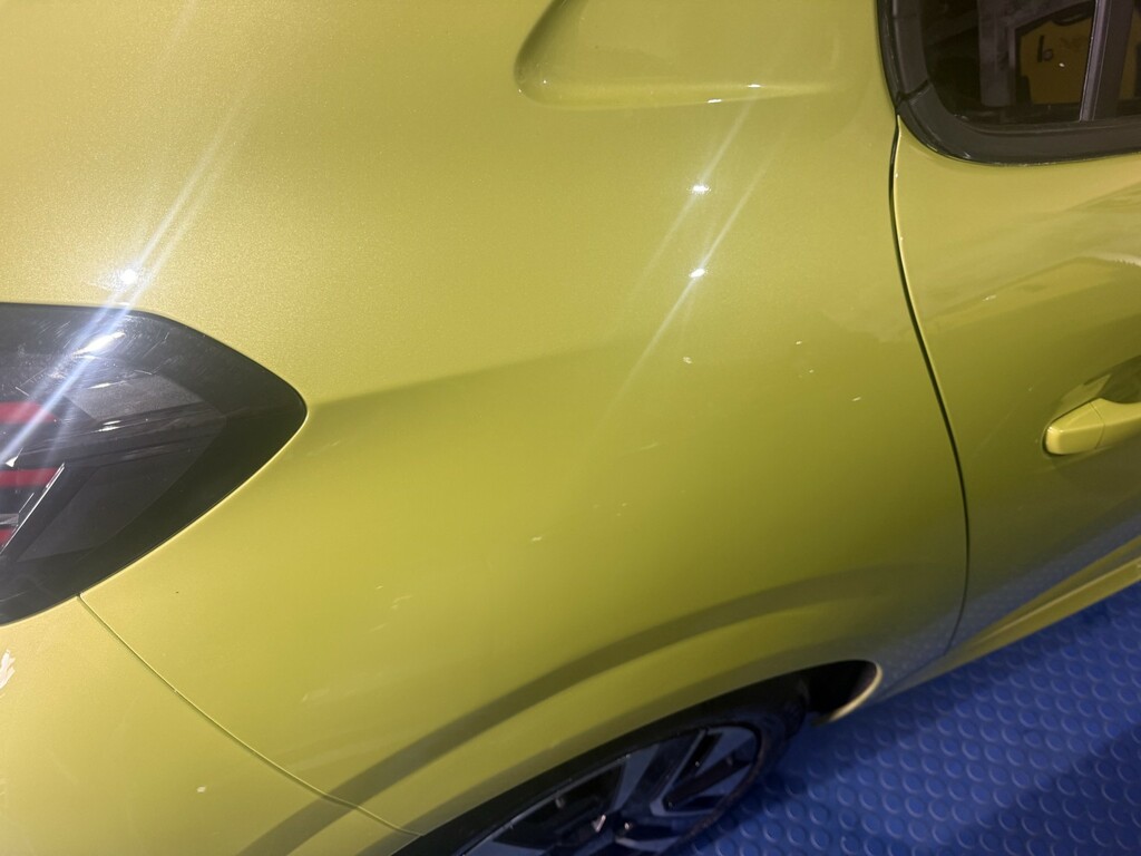 Peugeot 208 Hatchback 1.2 New 208 Allure 1.2L Puretech 100 Ss BD25NHH Yellow #4