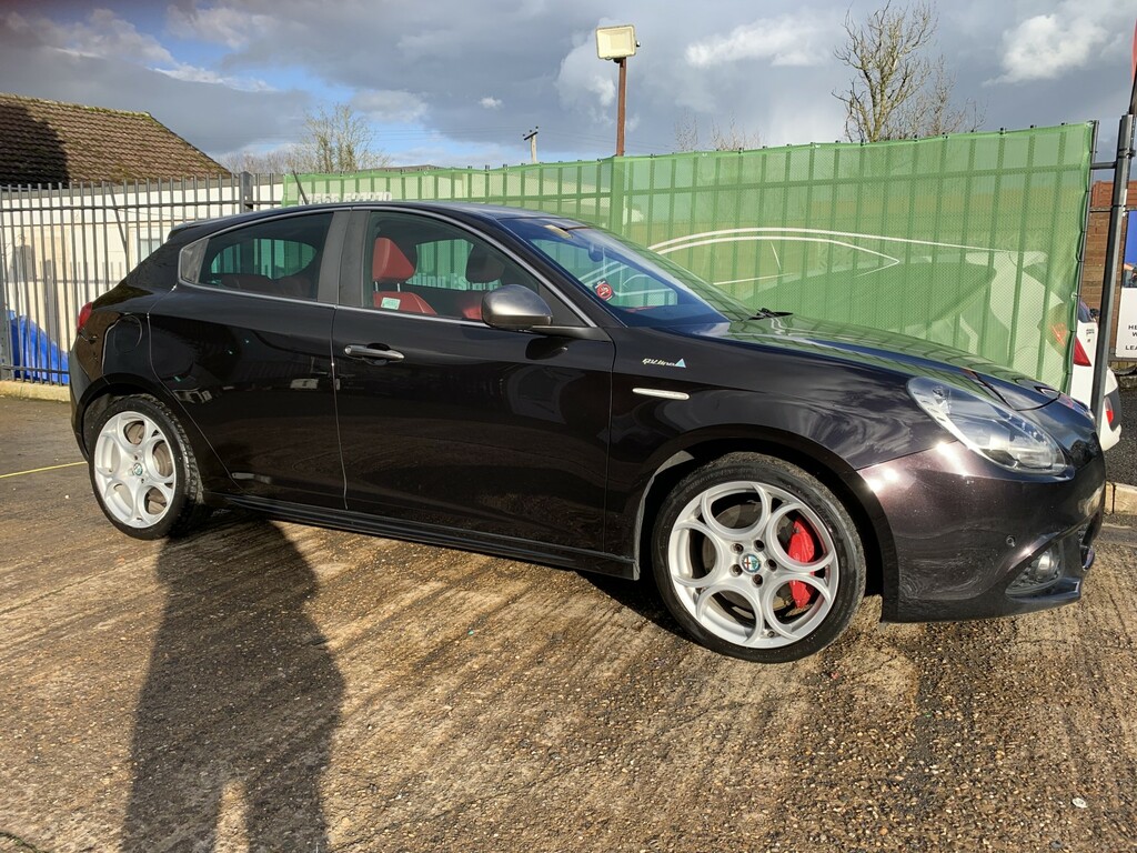 Alfa Romeo Giulietta 1.4 Giulietta 1.4 Tb Multiair 170 Bhp Q.v. Line 2 Black