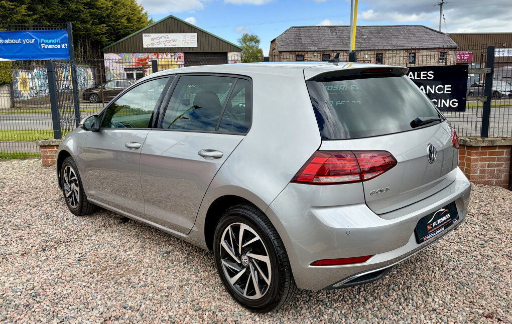 Volkswagen Golf Hatchback BV69TZN  #3
