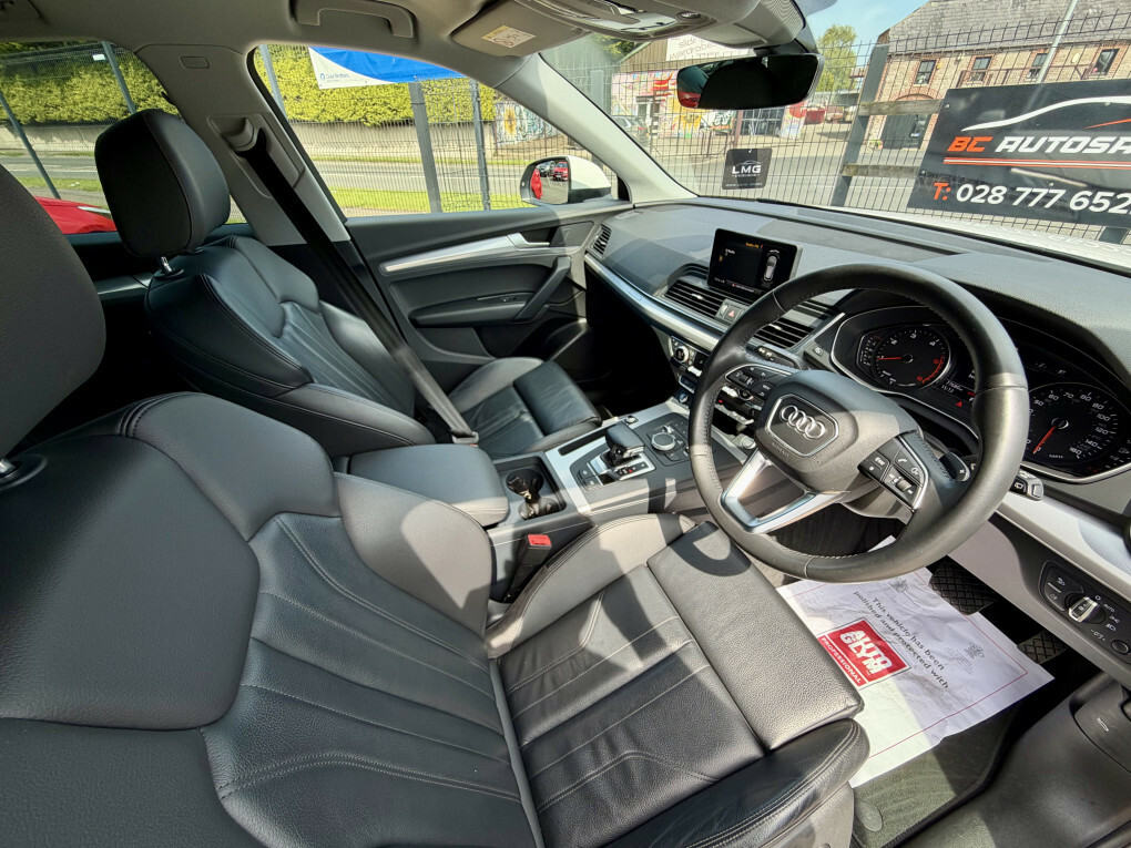 Audi Q5 Sport RL19LWP White #5