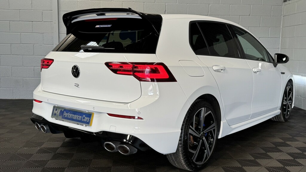 Volkswagen Golf Hatchback 2.0 Tsi R 202222 VN22WFW White #3