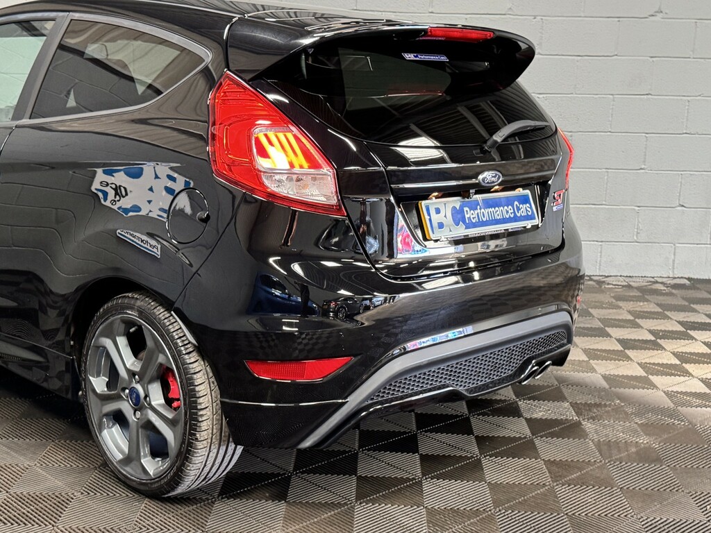 Ford Fiesta Hatchback 1.6 T Ecoboost St-3 201717 CP17BXA Black #6