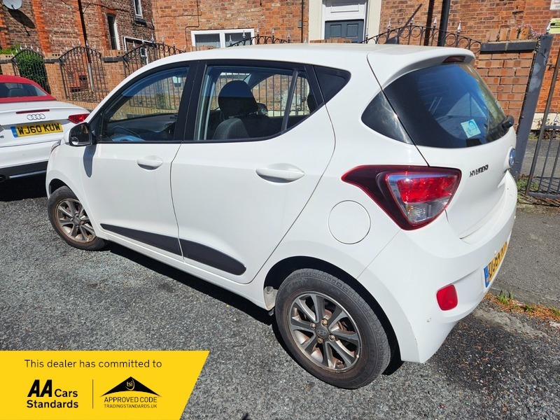 Hyundai I10 Premium DG64NYX White #3