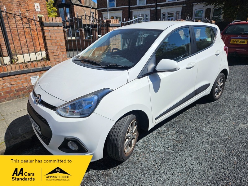 Hyundai I10 Premium DG64NYX White #2