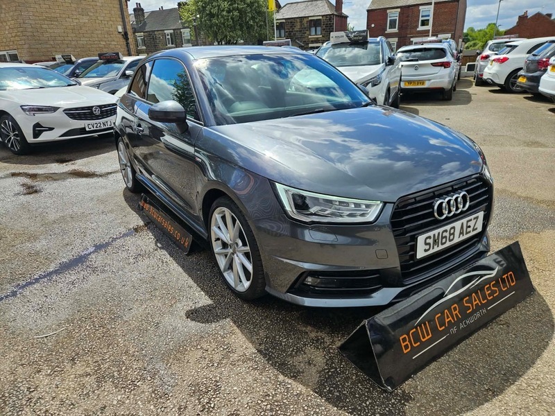 Audi A1 Tfsi S Line Black Grey