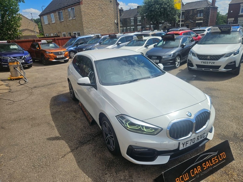 BMW 1 Series 120D Xdrive Sport YF70RXC White #6