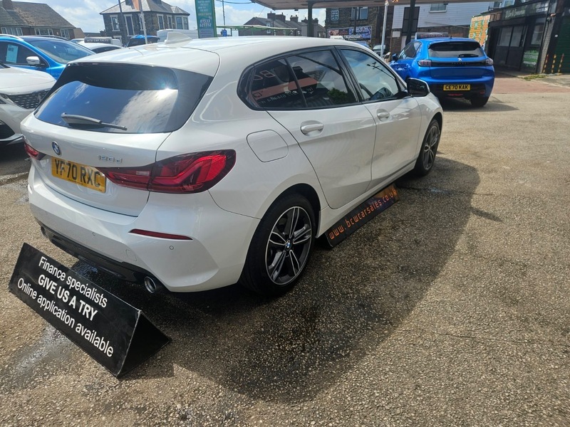BMW 1 Series 120D Xdrive Sport YF70RXC White #5