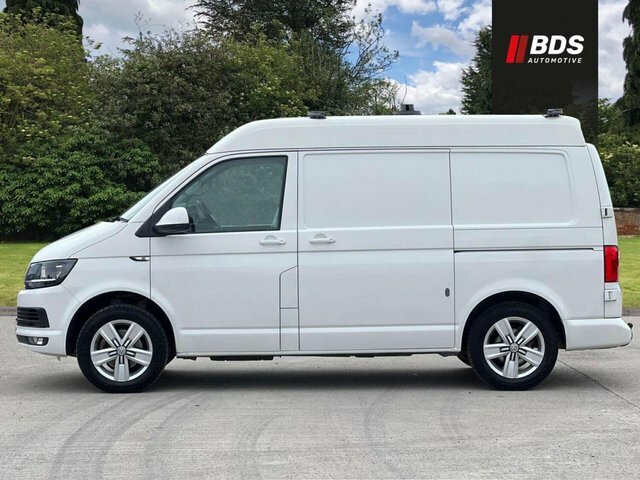 Volkswagen Transporter 2.0 Tdi T32 Bluemotion Tech Highline 4Motion Swb E CY19LYF White #4