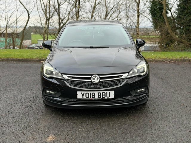 Vauxhall Astra 1.6 Cdti Blueinjection Tech Line Nav Sports Tourer YO18BBU Black #2