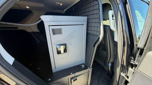 Land Rover Discovery 2.0 Sd4 S 4Wd Euro 6 Ss LF21JVA Black #5