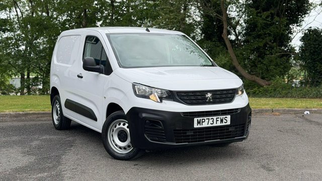 Peugeot Partner 1.5 Bluehdi 1000 Professional Premium Standard P White