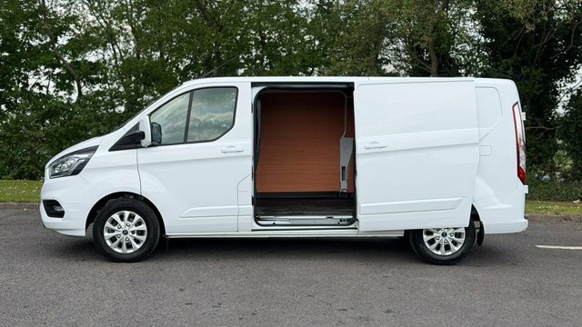 Ford Transit Custom 2.0 300 Ecoblue Limited L2 H1 Euro 6 Ss MM73CXB White #5