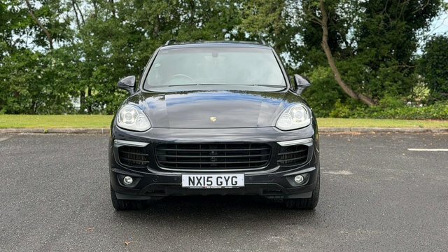 Porsche Cayenne 3.0 Td V6 Tiptronics 4Wd Euro 6 Ss NX15GYG Black #2