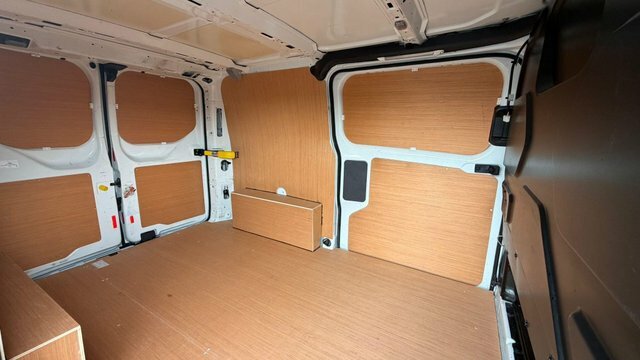 Ford Transit Custom 2.0 320 L1 H1 Euro 6 Twin Sliding Door LD18VPY White #3