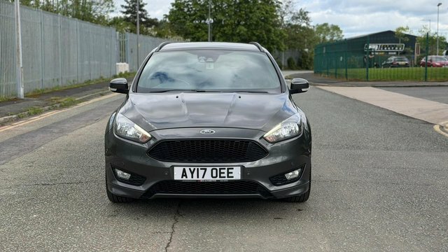 Ford Focus 1.5 Tdci Ecoboost St-line Euro 6 Ss AY17OEE Grey #2