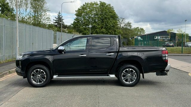 Mitsubishi L200 2.2 Di-d Dc Barbarian X 4Wd Euro 6 Ss Black #5