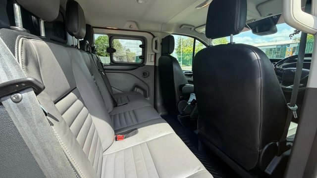 Ford Transit Custom 2.0 320 Ecoblue Limited Crew Van L1 H1 Euro 6 CU19LBZ Orange #5