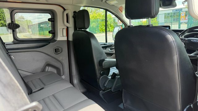 Ford Transit Custom 2.0 320 Ecoblue Limited Crew Van L1 H1 Euro 6 CU19LBZ Orange #6