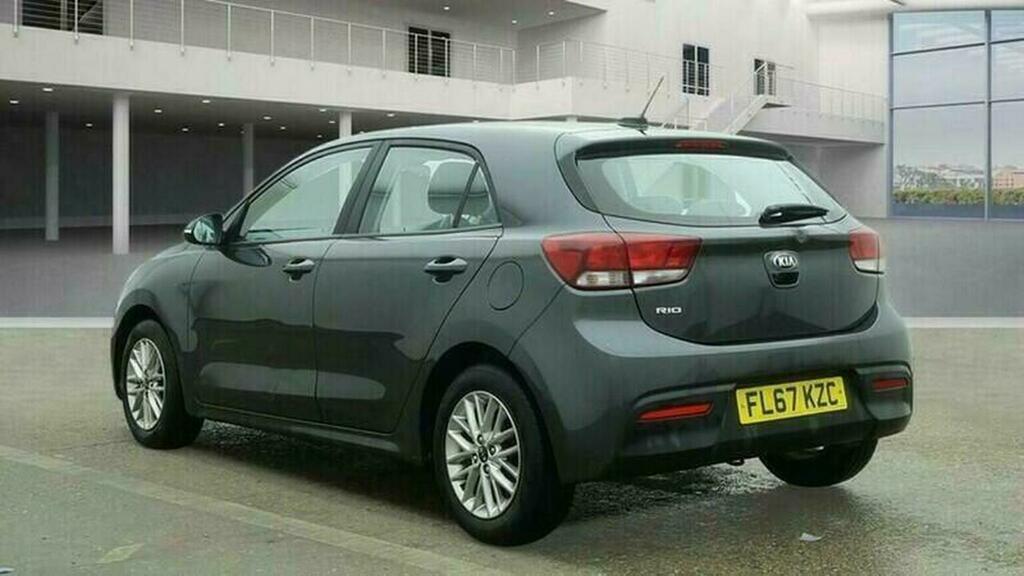 Kia RIO Hatchback 1.25 2 Euro 6 Ss 201767 FL67KZC Grey #3