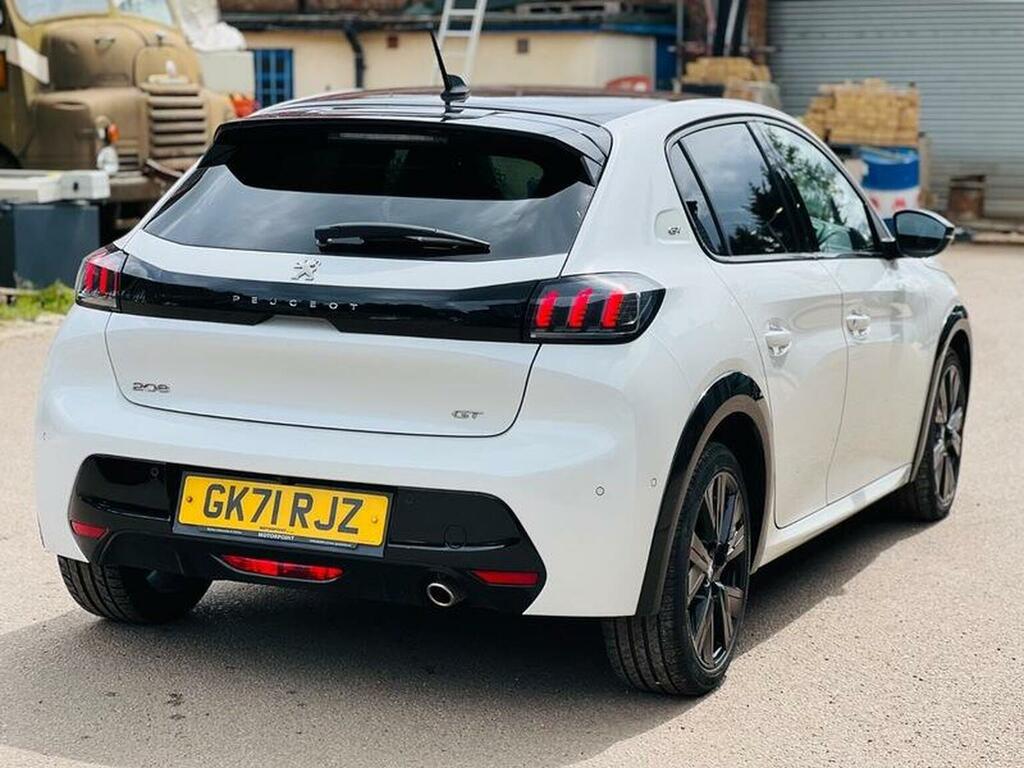 Peugeot 208 Hatchback 1.2 Puretech Gt Premium Euro 6 Ss GK71RJZ White #6