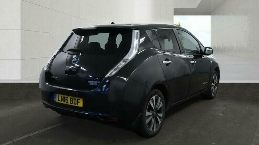 Nissan Leaf Hatchback 30Kwh Tekna 201616 LN16BDF #3