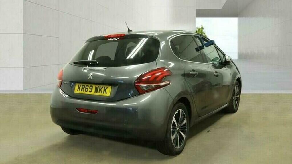 Peugeot 208 Hatchback 1.2 Puretech Tech Edition Euro 6 Ss 5 KR69WKK Grey #4