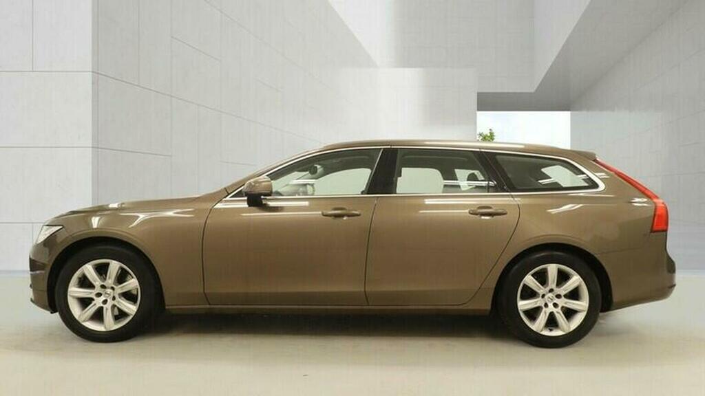 Volvo V90 Estate 2.0 D4 Momentum Euro 6 Ss 2016 Brown #6