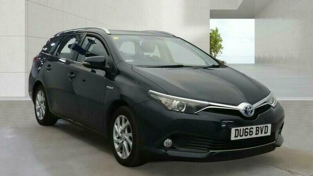 Toyota Auris Estate 1.8 Vvt-h Business Edition Touring Sports C Grey