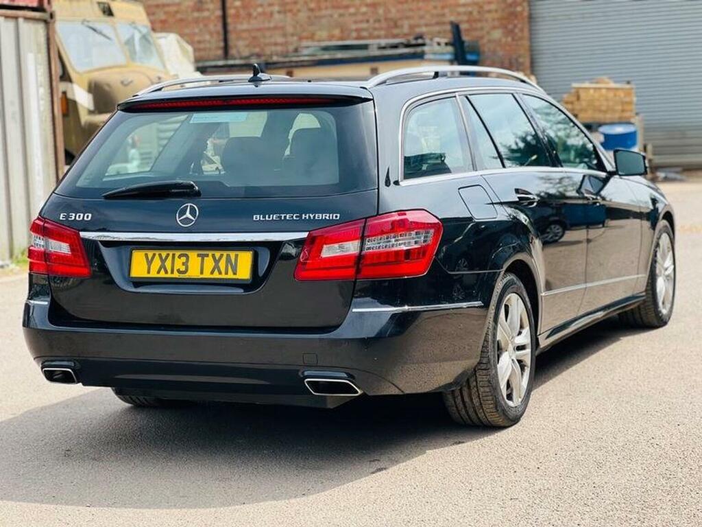 Mercedes-Benz E Class Estate 2.1 E300dh Bluetec G-tronic Euro 5 Ss 5 YX13TXN Black #6
