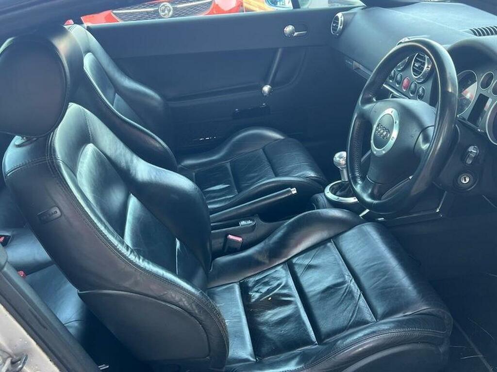Audi TT 1.8 T Quattro 225 Blue #9