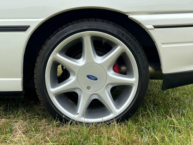 Ford Escort LX White #27