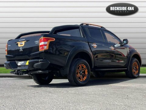 Mitsubishi L200 2.4 L200 Barbarian MD12TAC Black #3