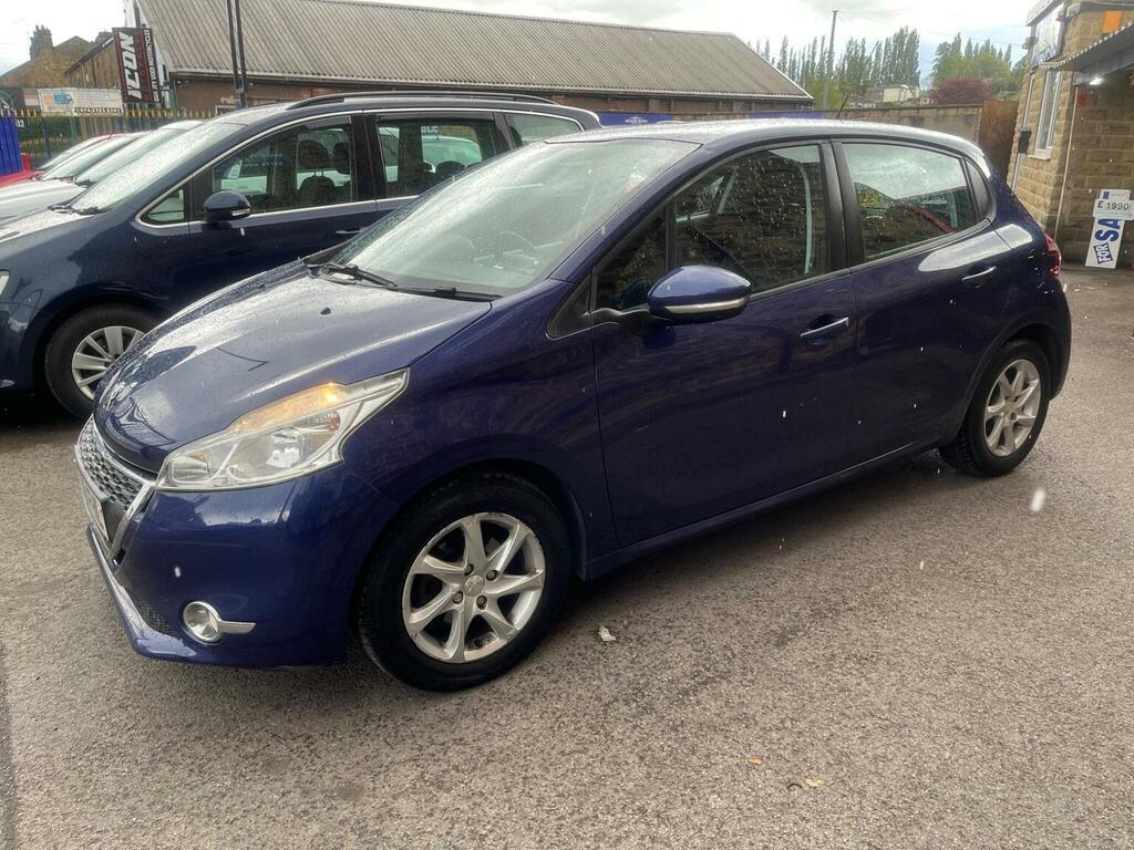 Peugeot 208 Hatchback 1.4 Hdi Active Euro 5 201363 MT63FHL Blue #3
