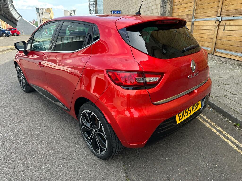 Renault Clio 0.9 Tce Iconic Euro 6 Ss EK69KRF Red #4