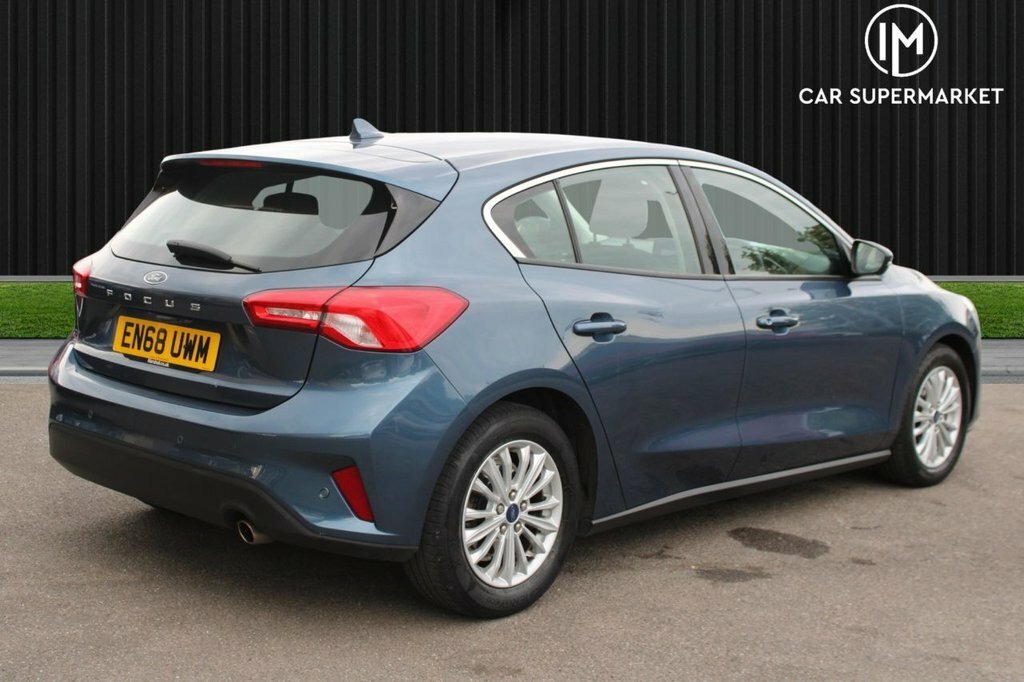 Ford Focus 1L Titanium EN68UWM Blue #5
