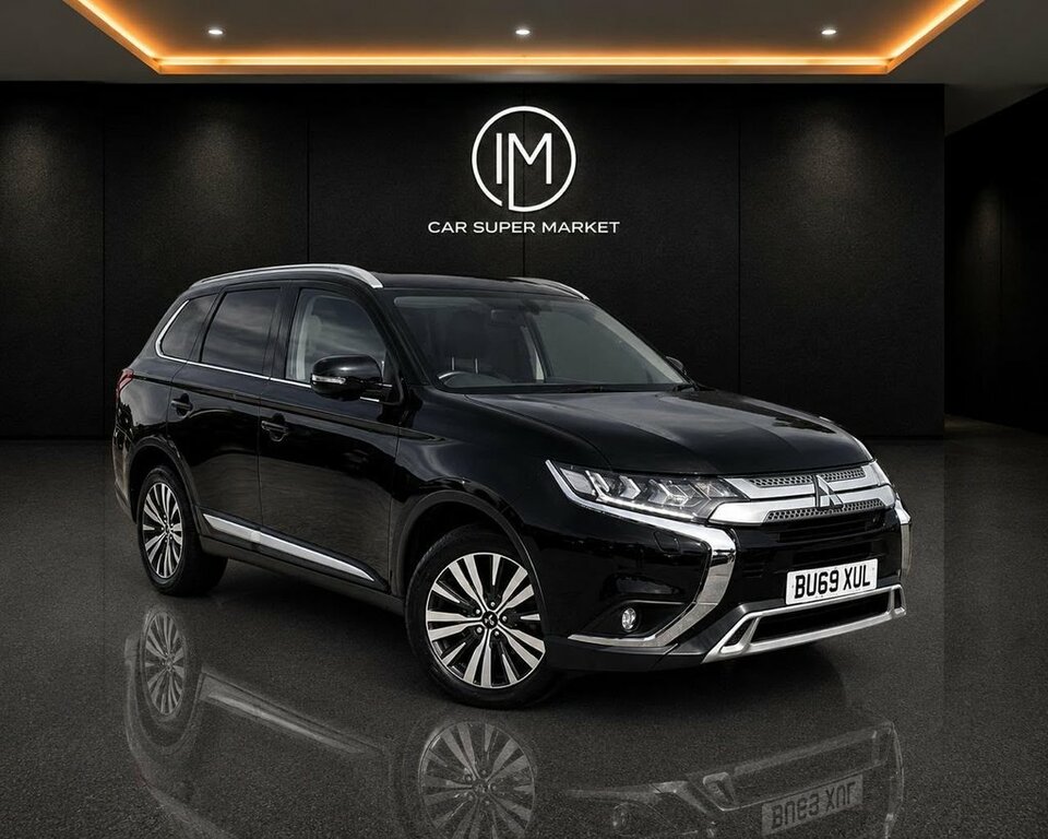 Mitsubishi Outlander 2L Exceed Black