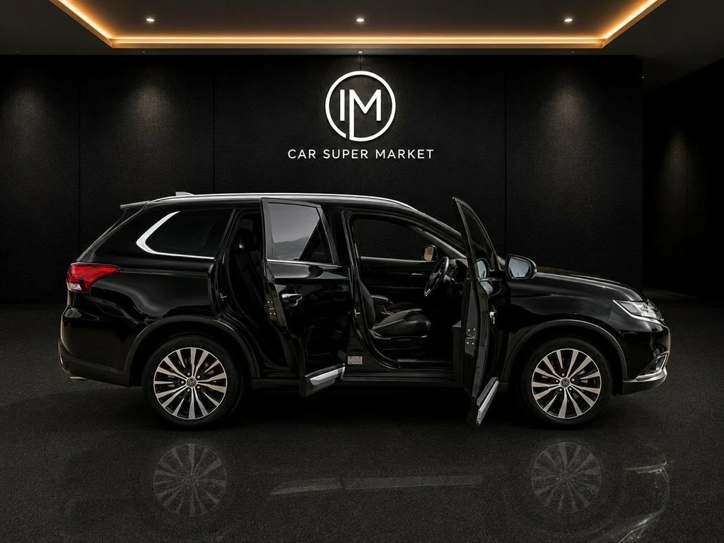 Mitsubishi Outlander 2L Exceed BU69XUL Black #4