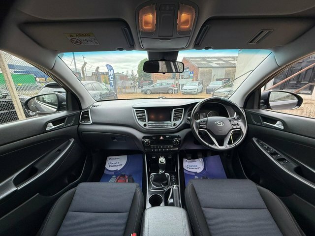 Hyundai Tucson 1.7 Crdi Blue Drive Se Nav Suv E SIG8633 Grey #2