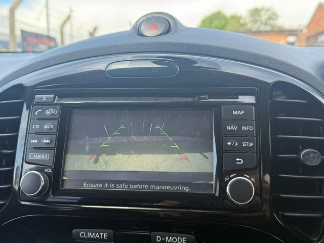 Nissan Juke 1.6 Bose Personal Edition Suv Eu CF19HPZ Black #2
